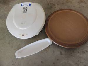 lot 129 image: Lean mean grilling machine with 2 drip pans an 1 lazy Susan