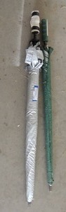 lot 135 image: Green and gray umbrellas