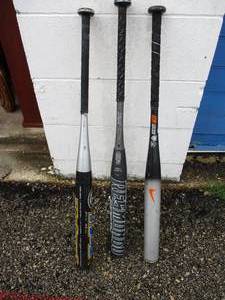 lot 85 image: LOT- BASEBALL SET