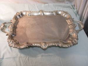 lot 107 image: Footed Silver-Plated Serving Plater