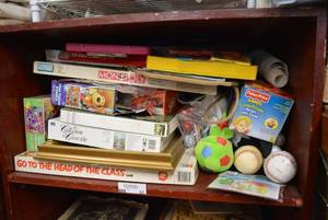 lot 51 image: Board Games, Toys and Puzzles