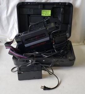 lot 114 image: Memorex VHS Camcorder SM-1000