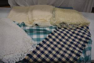 lot 248 image: Vinyl Lace Tablecloths - Round and Rectangle, Checkered Round Tablecloth, Blue and White Checkered Table Runner