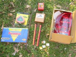 lot 7 image: Assorted automotive parts and supplies as shown