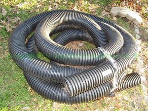 lot 32 image: Flexible drain hose approx. 15 ft