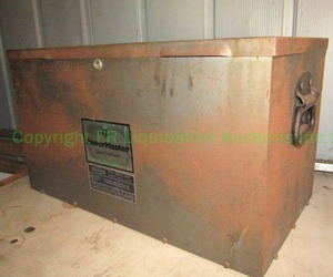 lot 269 image: Powermaster gate operator metal box with clear plexiglass bottom
