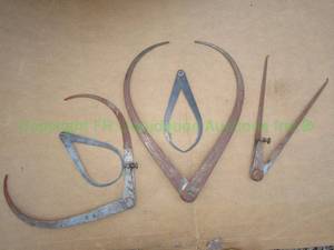lot 214 image: Vintage machinest calipers