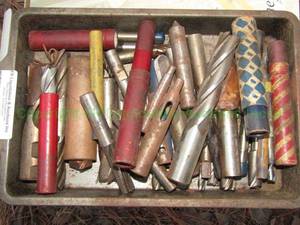lot 258 image: Assorted milling bits as shown