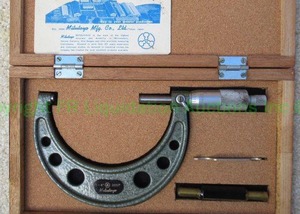 lot 201 image: Mitutoyo outside micrometer