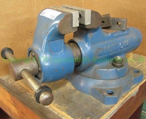 lot 118 image: Wilton heavy duty large bench mount vise