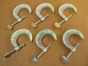 lot 114 image: Pony small C clamps