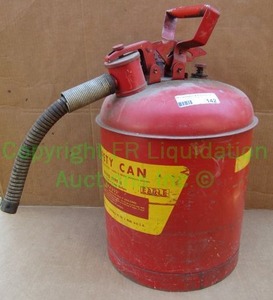 lot 142 image: Eagle self closing safety solvent can 5 gallons