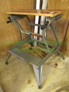 lot 145 image: Black & Decker workmate work bench