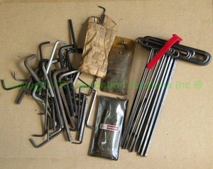 lot 158 image: Assorted allen wrenches as shown