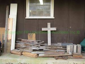lot 317 image: Assorted wood as shown