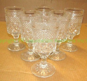 lot 329 image: Stem glassware set