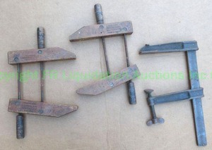 lot 29 image: Jorgensen wood and Wetzler metal carpenters clamps
