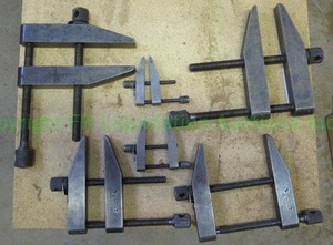 lot 51 image: L.S. Starrett Co. forged steel machinist clamps