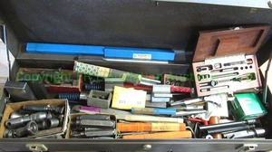 lot 55 image: Assorted machinist precision tools and hardware as shown