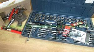 lot 59 image: Sears Craftsman tap & hex die set plus extra tap & die tools and bits