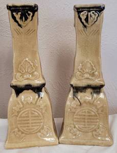 lot 47 image: LOT OF 2 GLAZED CERAMIC STYLE CANDLE HOLDERS AS SHOWN. (YOUR BID X 2)