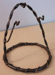 lot 83 image: CUSTOM MADE IRON STAND  HOLDER AS SHOWN.