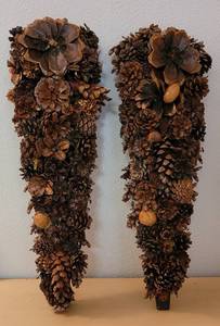 lot 100 image: LOT OF 2 SCONCE STYLE DECOR AS SHOWN.
