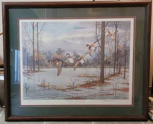 lot 102 image: DON EASTERWOOD WILDLIFE ARTIST SIGNED FRAMED PRINT IN STYLE, COLOR, AND CONDITION SHOWN. 35 W x 29 H