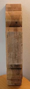 lot 104 image: SCULPTED WOOD ACCENT DECOR AS SHOWN. HEAVY