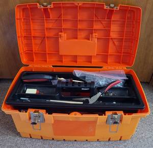 lot 129 image: TOOLBOX WITH CONTENTS AS SHOWN.