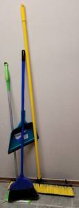lot 144 image: BROOMS AND DUSTPAN INCLUDING QUICKIE BULLDOZER BROOM AS SHOWN.