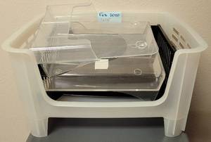 lot 194 image: OFFICE TRAYS AND MORE AS SHOWN.