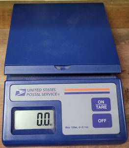 lot 207 image: U.S. POST OFFICE MAIL SCALE AS SHOWN.