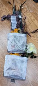 lot 298 image: ASSORTED FLORAL ACCENT DECOR IN BAGS AS SHOWN.