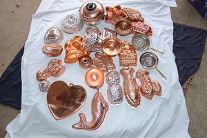 lot 57 image: Assorted Copper Bakeware and Decor