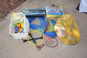 lot 195 image: Aquamarine family inflatable swimming pools, athletic equipment, & ladderball kit