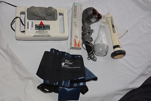 lot 196 image: Shogun Shiatsu massager, Homedics massager & miscellaneous home therapy items