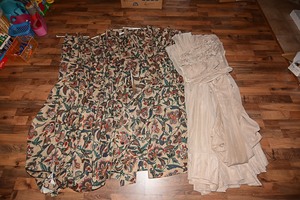 lot 97 image: Kitchen and living room drapes