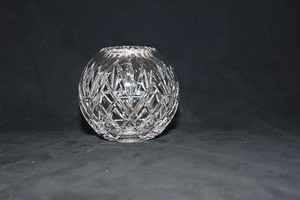 lot 131 image: Lead Crystal Decoration