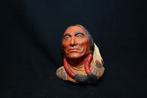lot 123 image: Bassons Legend Products Sitting Bull Chalkware Wall Bust Arist Signed