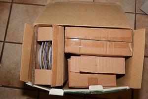 lot 126 image: Decorative china in original packaging