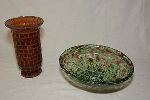 lot 108 image: Handmade decorative vase & bowl, both made in Mexico