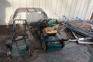lot 415 image: Black & Decker 3.5 HP Electric Mower, Yard-man 6.6 HP 21 Selp Propelled Mower, Truck Bed Extender