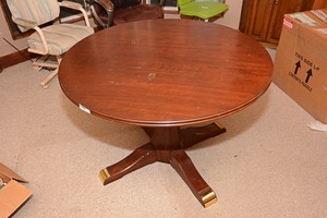 lot 143 image: HardenModel 580 Hi-Lo Pedestal Table Plain Sliced Cherry Wood