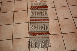 lot 489 image: Decorative wall art from Columbia