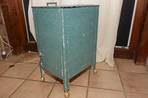 lot 144 image: Portable storage cabinet