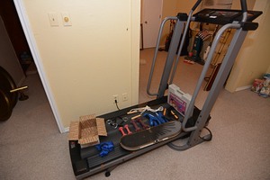 lot 171 image: Treadmill & assorted exercise equipment