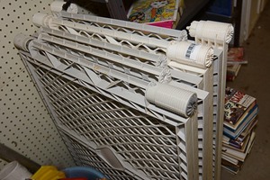 lot 443 image: Grey Toddleroo
