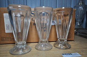 lot 281 image: 11 piece malt glasses
