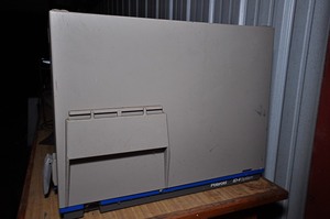 lot 272 image: Polaroid Id-4 System ID maker approximately 22 x 18